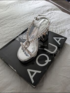 ​NWT AQUA x Salvatore Rizza Disco Rhinestone Platform Sandals Silver Heel 6M